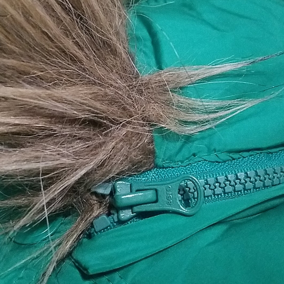 Aeropostale Vest - Picture 2 of 7